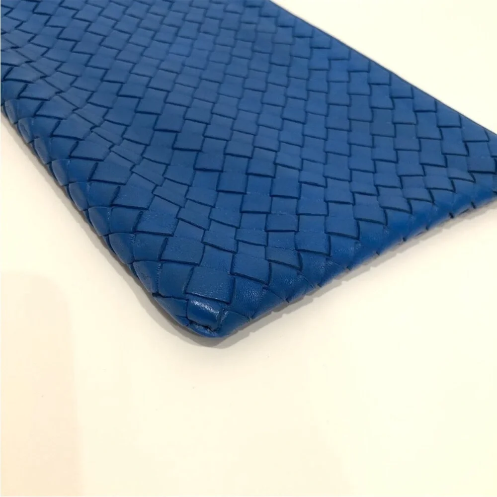 Bottega Veneta Blue Leather Zippy Pouch - Picture 6 of 14